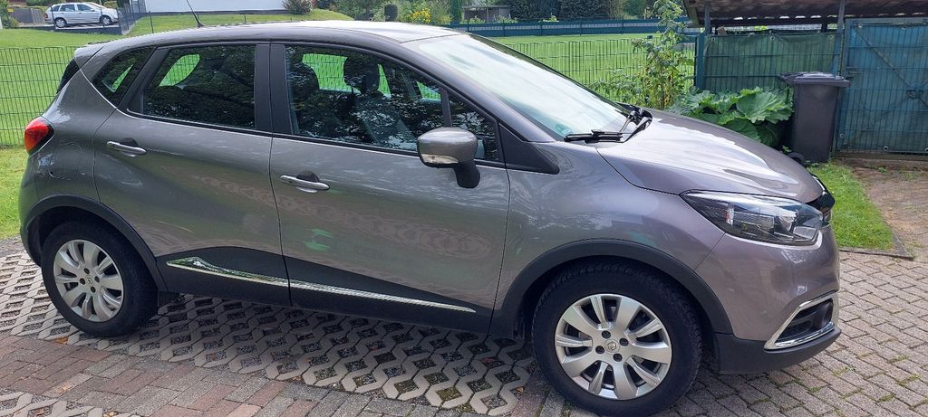 Renault Captur 125.500 km 8.500 &euro; Borchen 33178