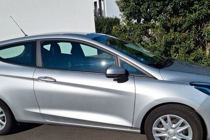 Ford Fiesta 114.250 km 6.999 € Bitburg 54634