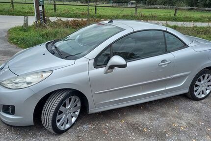 Peugeot 207 71.000 km 4.500 &euro; Hilden 40724