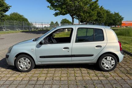 Renault Clio 92.700 km 2.400 &euro; Markelsheim 97980