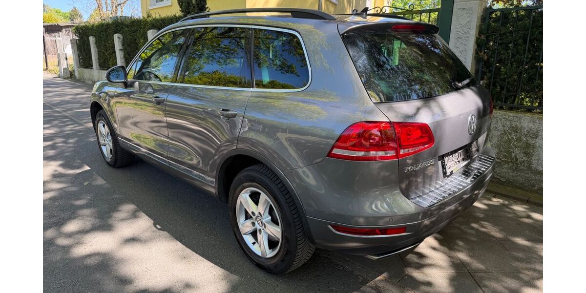 VW Touareg 264.500 km 9.999 &euro; Frankfurt am/Main 60389