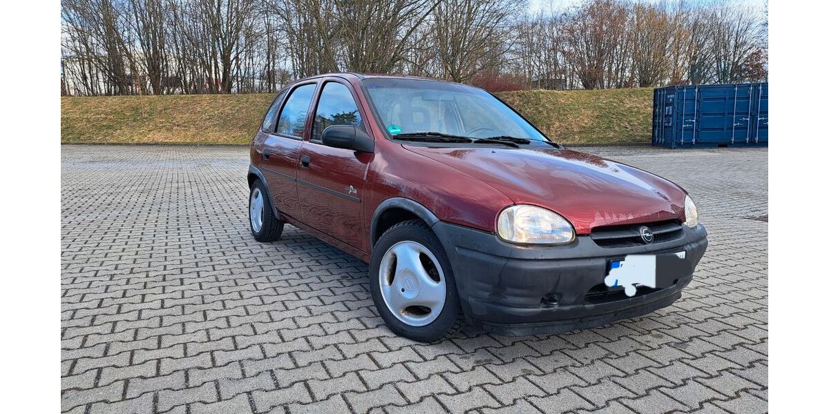 Opel Corsa 92.245 km 2.300 &euro; Haselbachtal 01920