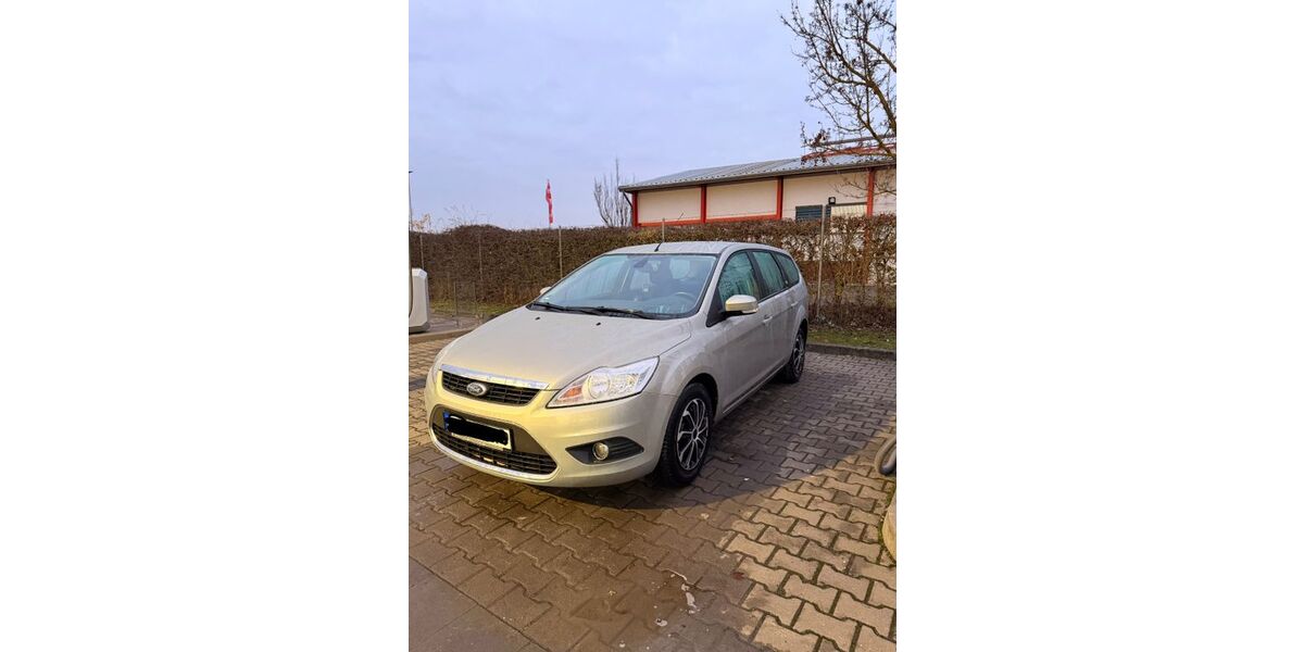 Ford Focus 124.131 km 4.500 &euro; Volkach 97332