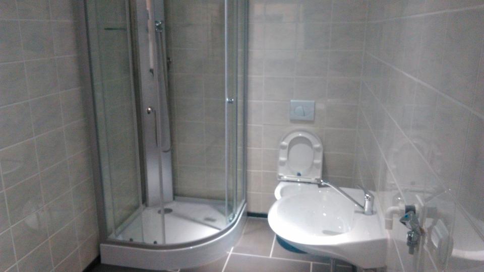 Mehrfamilienhaus, Wohnhaus Waidhaus - 10 Zimmer, 260 m&sup2;, 199.500&euro; | Angebot:25306346