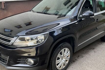 VW Tiguan 197.000 km 8.490 &euro; Neu-Ulm (Pfuhl) 89233