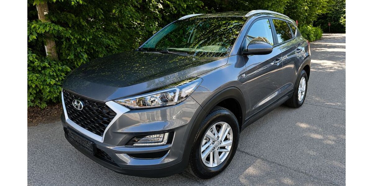 Hyundai TUCSON 91.000 km 14.990 &euro; Neuching 85467