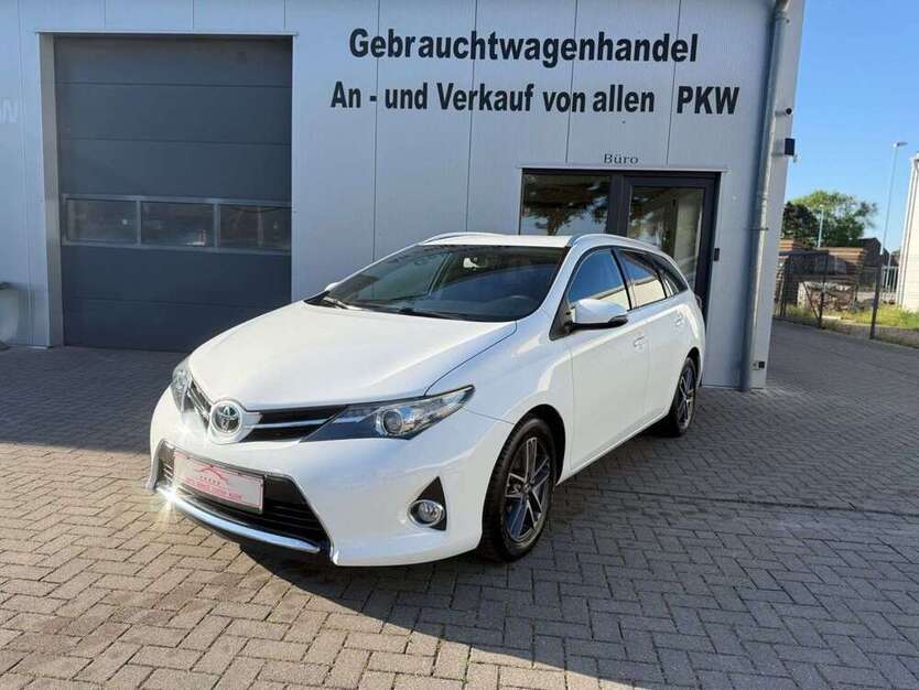 Auris