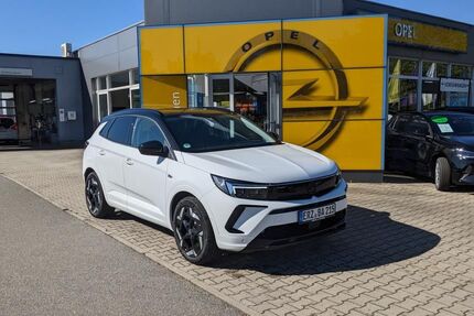 Opel Grandland (X) 14.100 km 28.950 &euro; Schneeberg 08289