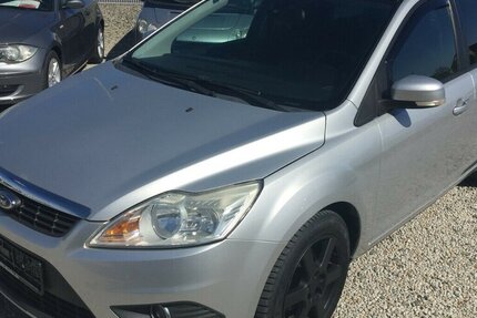 Ford Focus Kombi,Amb.,Klima,Tempom.,Alu ! 143.000 km 4.200 € Himmelkron 95502