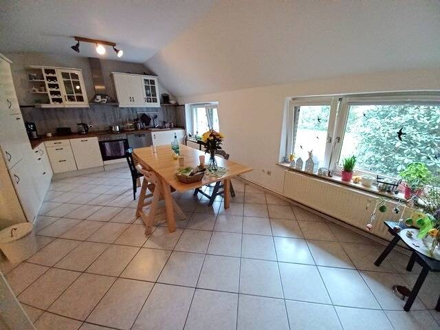 Bauernhaus, Landhaus Rastede Hankhausen II - 9 Zimmer, 240 m&sup2;, 480.000&euro; | Angebot:25777885