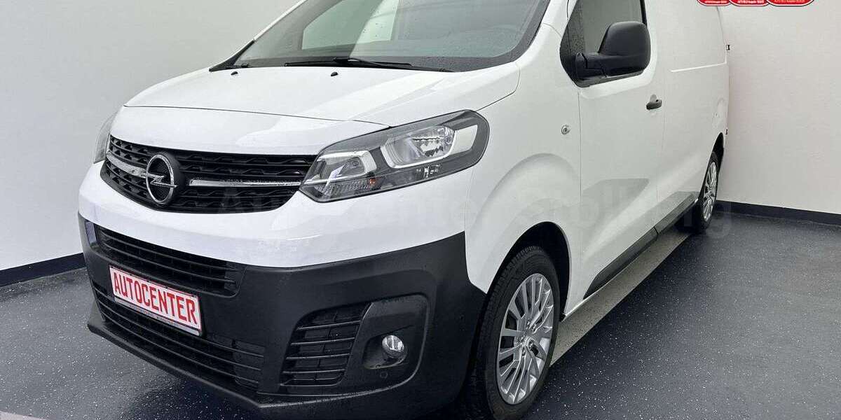 Opel Vivaro 124.000 km 14.490 &euro; Stolberg 52222