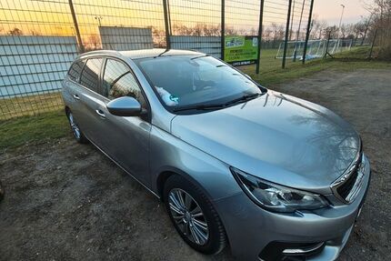 Peugeot 308 81.500 km 11.800 &euro; Leipzig 04319