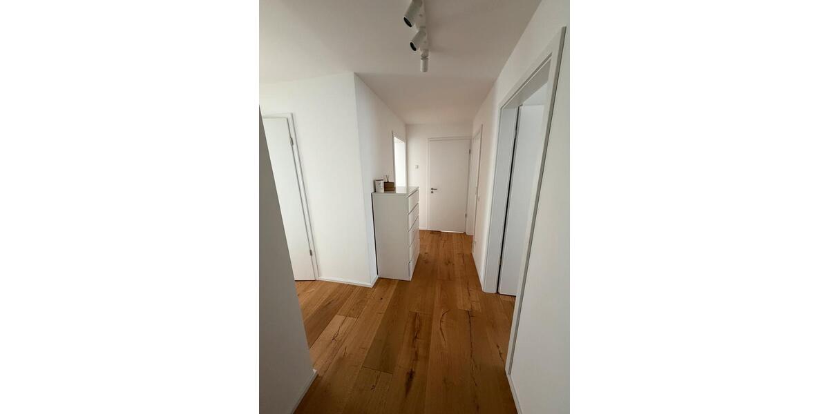 Erdgeschoßwohnung Aichach - 4 Zimmer, 107 m&sup2;, 599.000&euro; | Angebot:26688747