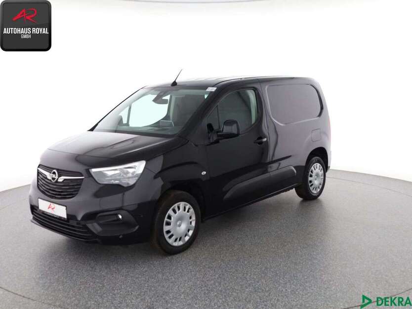 Opel Combo 50.000 km 18.880 € Berlin 12103