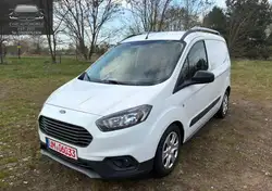 Ford Transit Courier 110.000 km 8.990 &euro; Templin, Stadt 17268