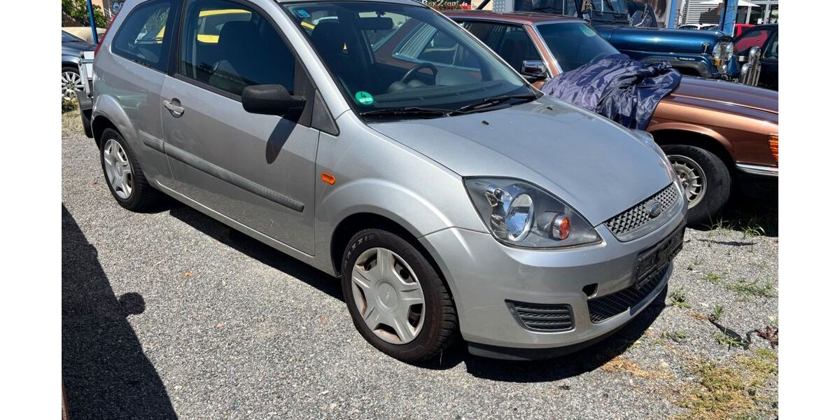 Ford Fiesta 149.200 km 1.890 &euro; Eppelheim 69214