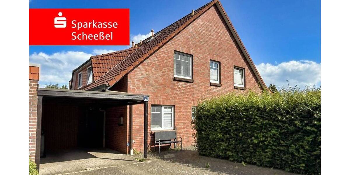 Attraktive Doppelhaushälfte mit viel Platz in zentraler Lage 4 zimmer