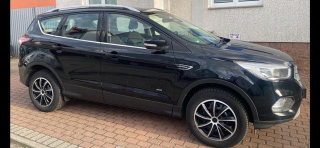 Ford Kuga 149.200 km 11.400 &euro; Hemsbach 69502