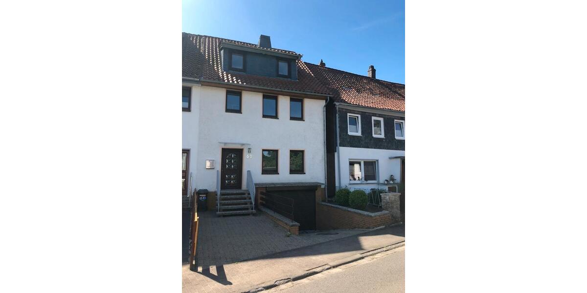 Reihenhaus Lamspringe - 6 Zimmer, 155 m&sup2;, 900&euro; | Angebot:25422916