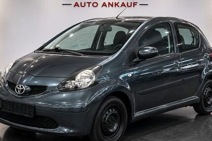 Toyota Aygo (X) 111.400 km 4.490 &euro; Bremen 28277