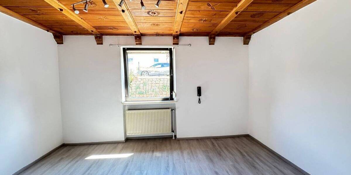 Einfamilienhaus Mitteleschenbach - 6 Zimmer, 160 m&sup2;, 289.000&euro; | Angebot:25680265