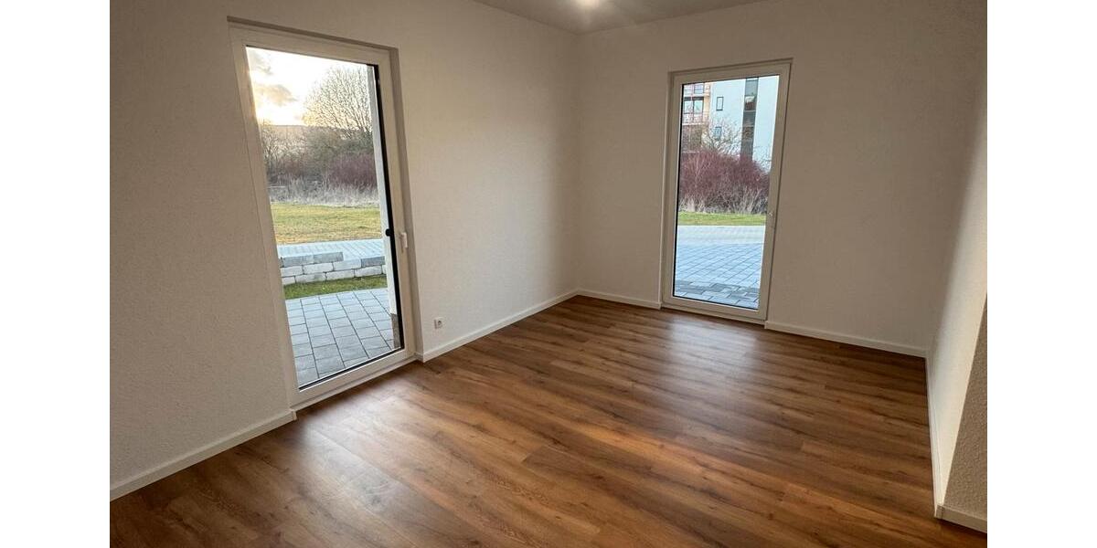Bungalow Bad Wildungen - 4 Zimmer, 150 m&sup2;, 1.950&euro; | Angebot:23476136