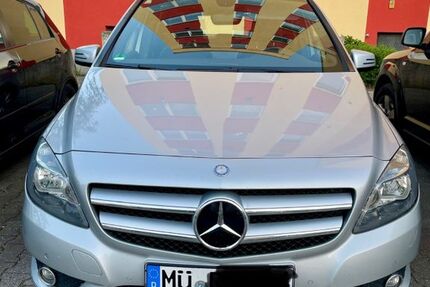 Mercedes B 180