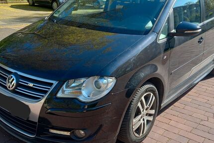 VW Touran 240.000 km 2.399 &euro; Helmstedt 38350