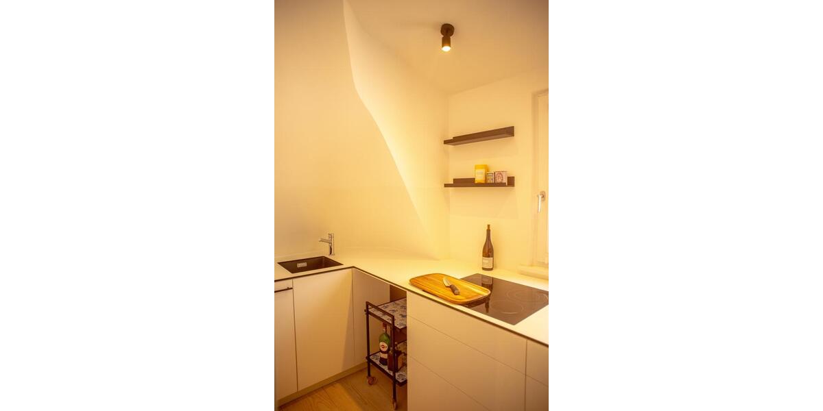 Dachgeschoßwohnung Stuttgart Stuttgart-Ost - 2 Zimmer, 44 m&sup2;, 295.000&euro; | Angebot:26248607