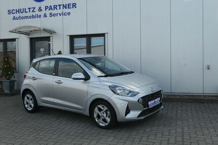 Hyundai i10 84.166 km 12.990 &euro; Trittau bei Hamburg 22946