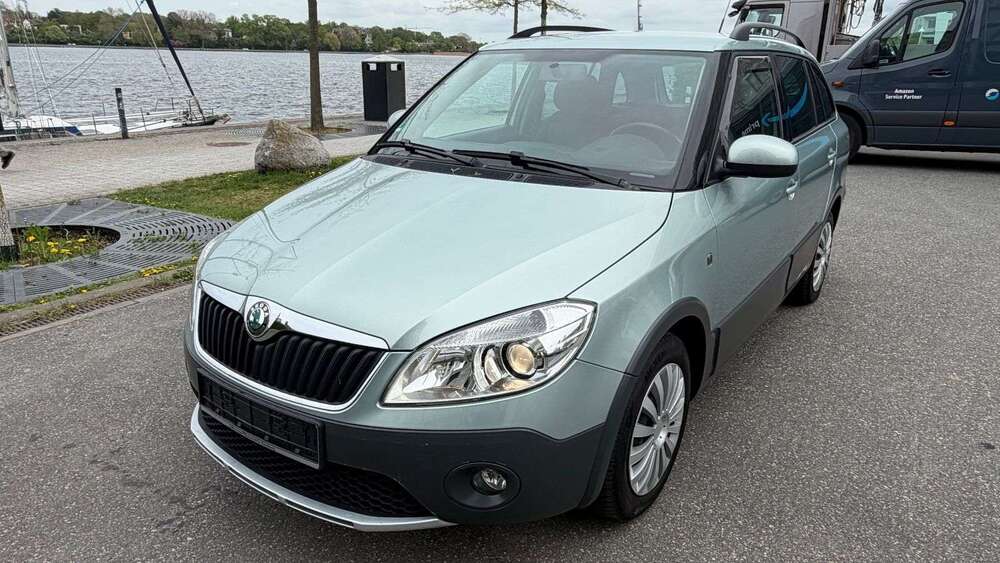 Skoda Fabia 71.456 km 8.900 &euro; Rostock 18069