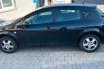 Seat Leon 107.280 km 3.800 &euro; Wenzenbach/Gonnersdorf 93173