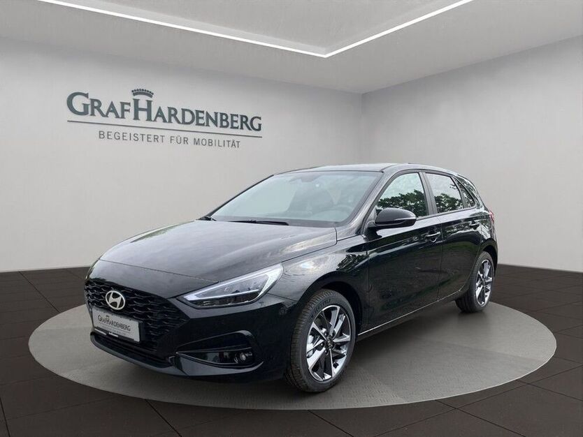 i30