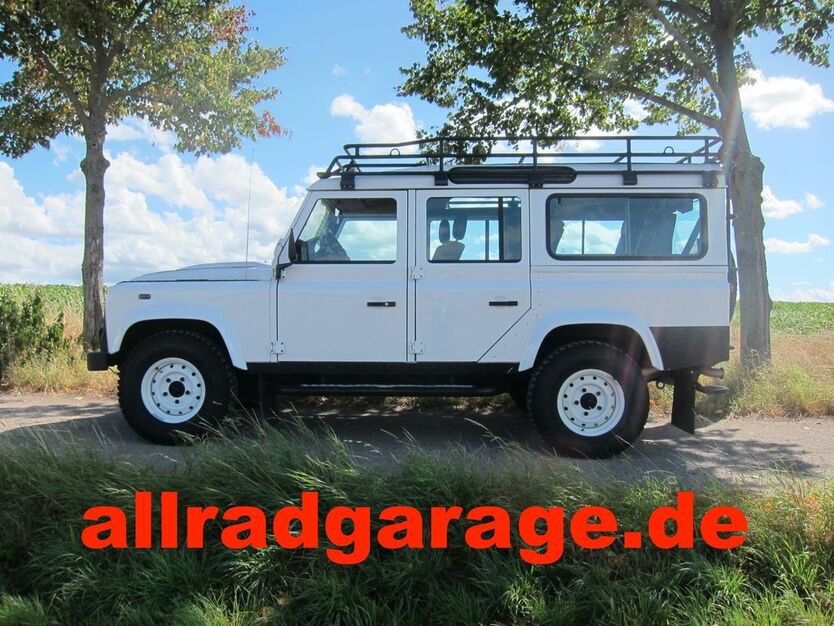 Land Rover Defender 106.000 km 42.500 € Köln 50678