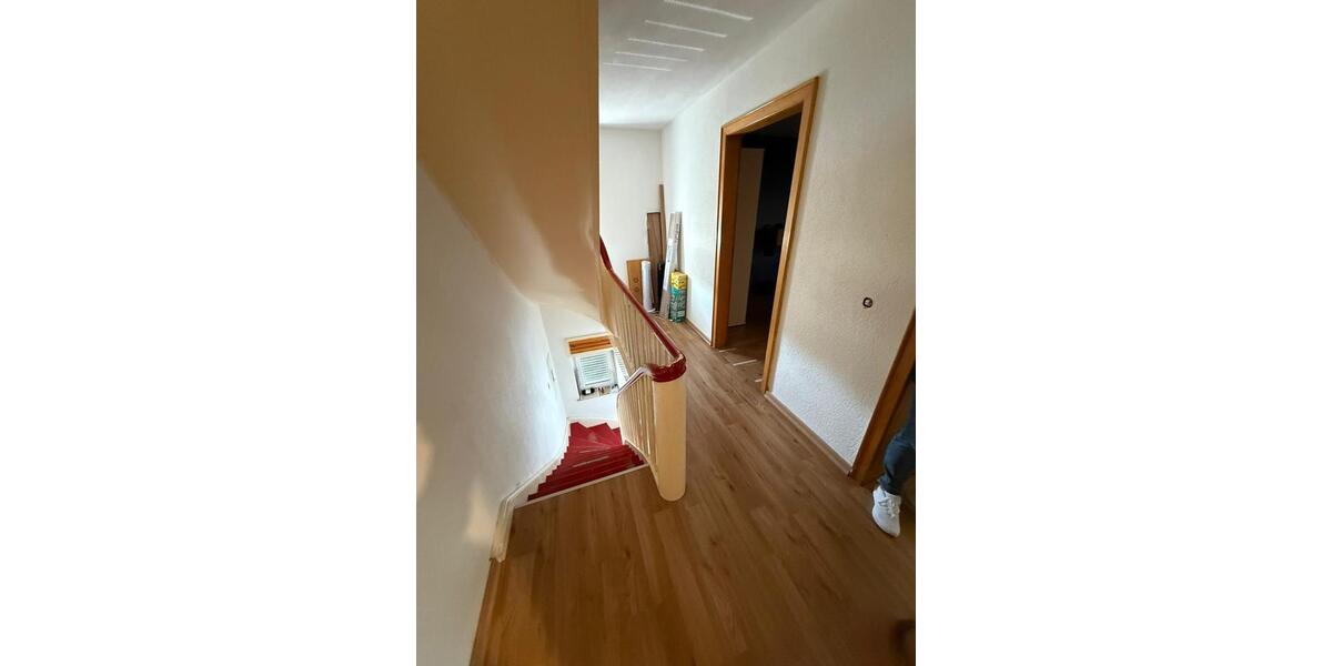 Einfamilienhaus Warburg - 5 Zimmer, 105 m&sup2;, 1.100&euro; | Angebot:24701506