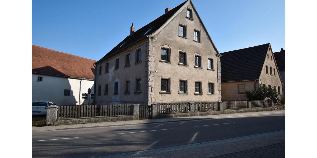 Mehrfamilienhaus mit 3 Wohneinheiten zu mieten oder zum kaufen 15 zimmer