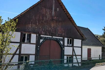Denkmalobjekt in Albaxen - starker Sanierungsbedarf 5 zimmer