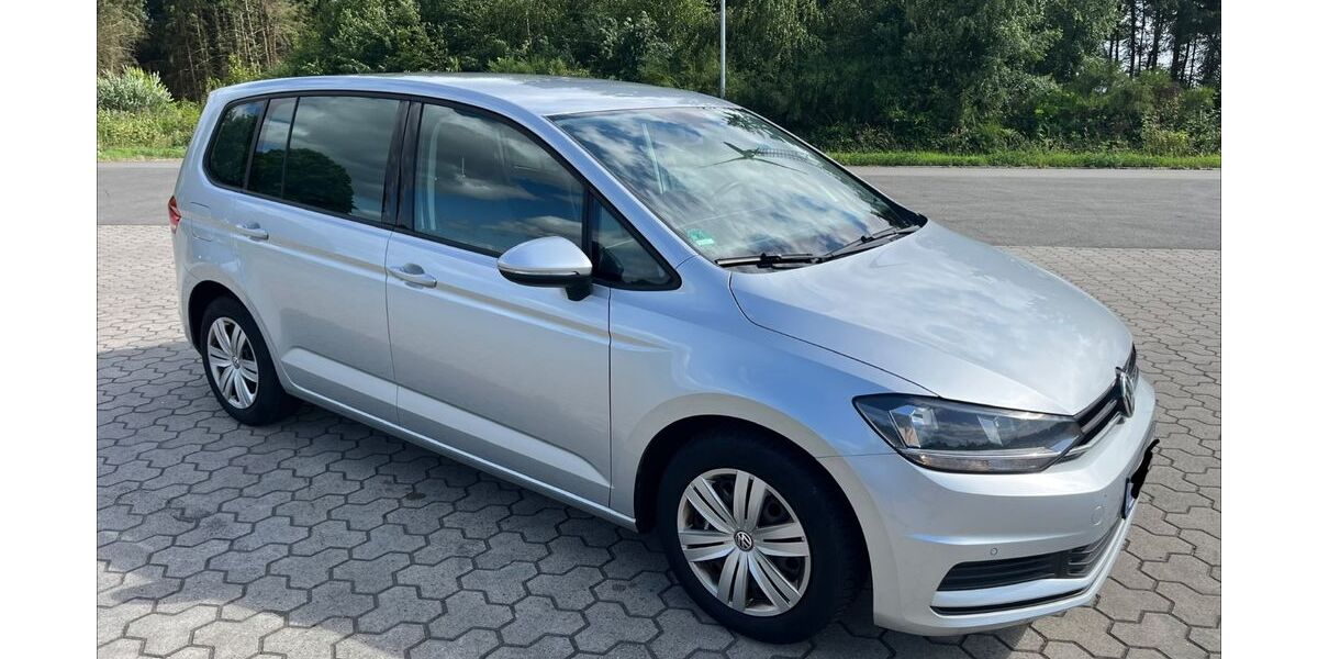 VW Touran 180.000 km 9.350 &euro; Esterwegen 26897