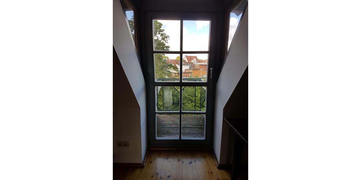 Dachgeschoßwohnung Wittstock/Dosse Dosse - 2 Zimmer, 67 m&sup2;, 500&euro; | Angebot:24875009