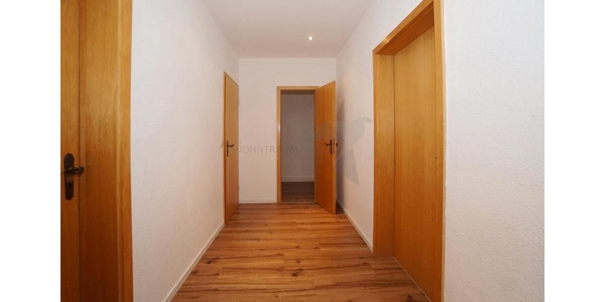 Dachgeschoßwohnung Zwickau - 1 Zimmer, 59 m&sup2;, 369&euro; | Angebot:26038804