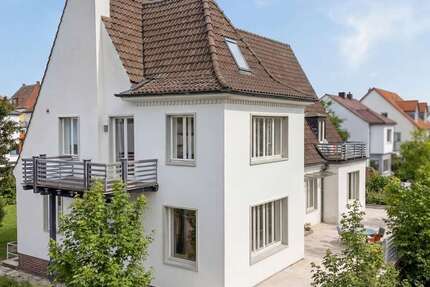 Haus Schwabach - 7 Zimmer, 340 m&sup2;, 1.290.000&euro; | Angebot:25374611