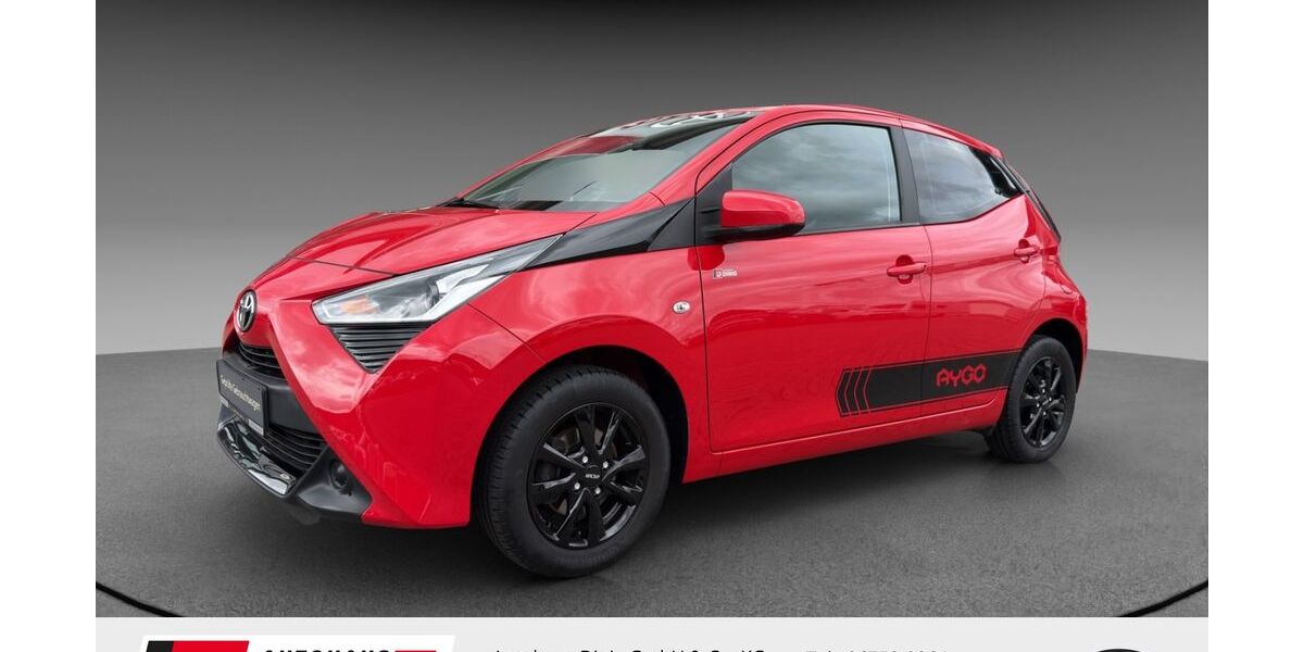 Toyota Aygo (X) 51.303 km 9.995 &euro; Hochstetten-Dhaun 55606