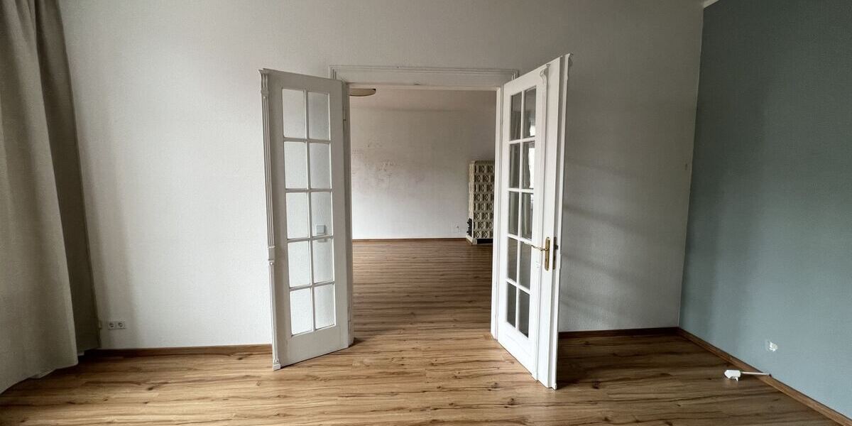 Repräsentatives Büro im Herzen der Stadt - Ideal für Rechtsanwaltskanzlei oder Dienstleistungspraxis 6 zimmer