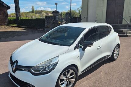 Renault Clio 197.000 km 6.500 &euro; Palzem 54439