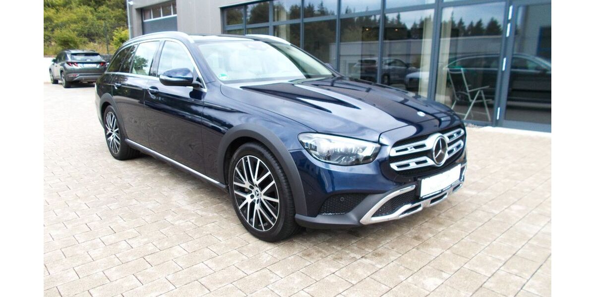 Mercedes-Benz E 400 138.000 km 33.900 &euro; Bad Schwalbach 65307