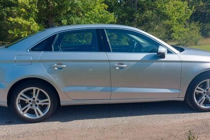 Audi A3 120.000 km 12.800 &euro; ILLESHEIM 91471