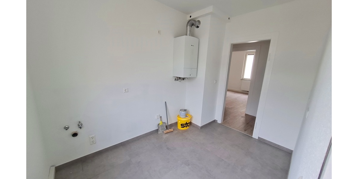 Gepflegtes 6-FH in ruhiger Lage, Nähe Zentrum Stuttgart-Bad Cannstatt - Rendite ca. 4 % netto - Mehrfamilienhaus, Wohnhaus Stuttgart / Bad Cannstatt Bad Cannstatt (Stadtbezirk) | Angebot:26888799