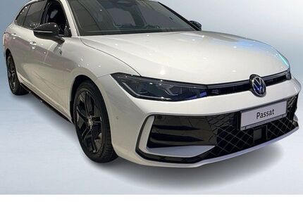 VW Passat Variant 12.900 km 42.550 € Siegen 57076