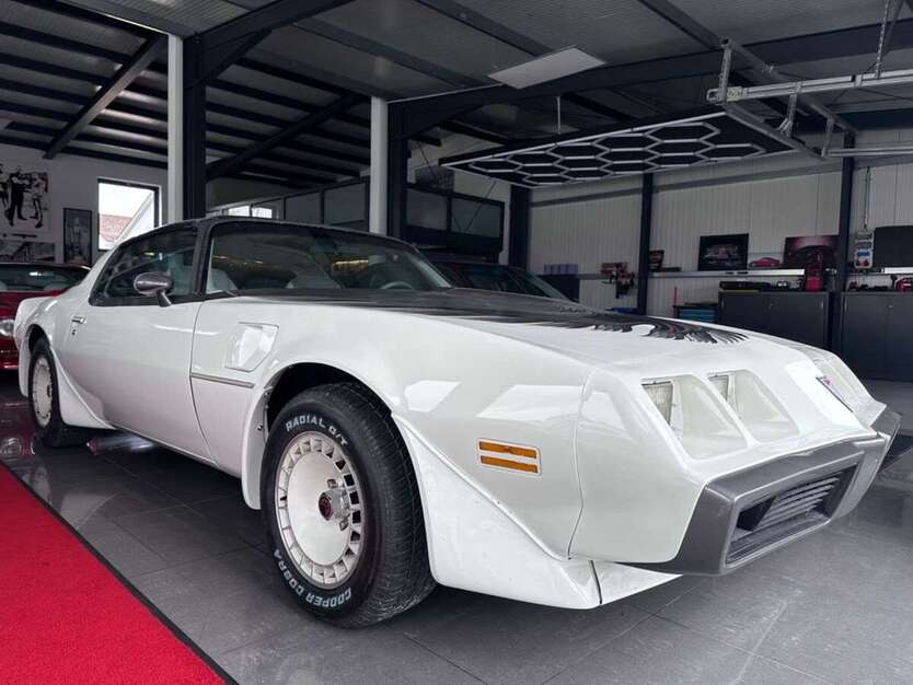 Pontiac Trans Am 99.999 km 26.999 € Nattheim 89564