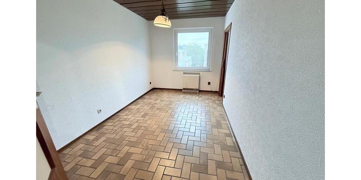 Dachgeschoßwohnung Bochum Bochum-Ost - 3 Zimmer, 75 m&sup2;, 850&euro; | Angebot:26665421